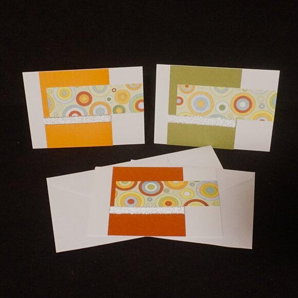 3 White Handmade Note Cards Multi-Color Circle Pattern with Silver Ribbon - Picture 1 of 5